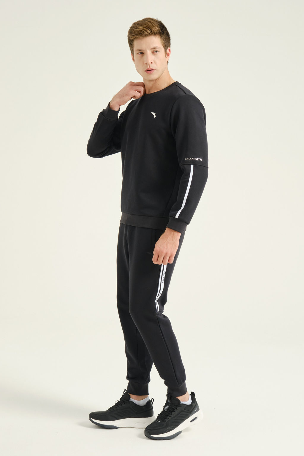 Свитшот Черный