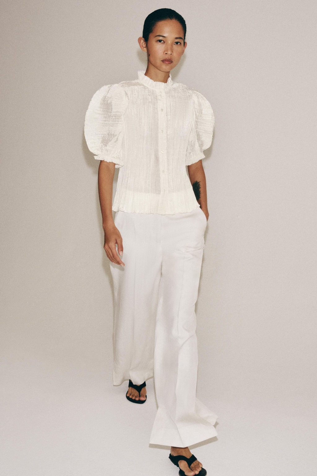 BLUSA PLISADA ZW COLLECTION / Crudo