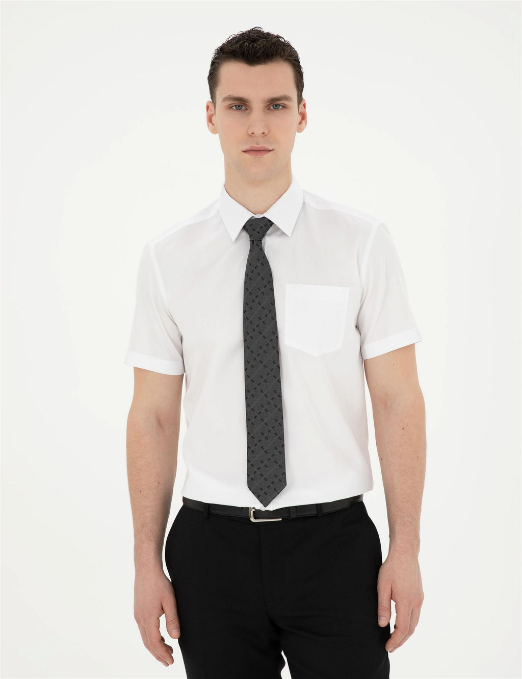 Beyaz Regular Fit K_sa Kollu Basic G_mlek