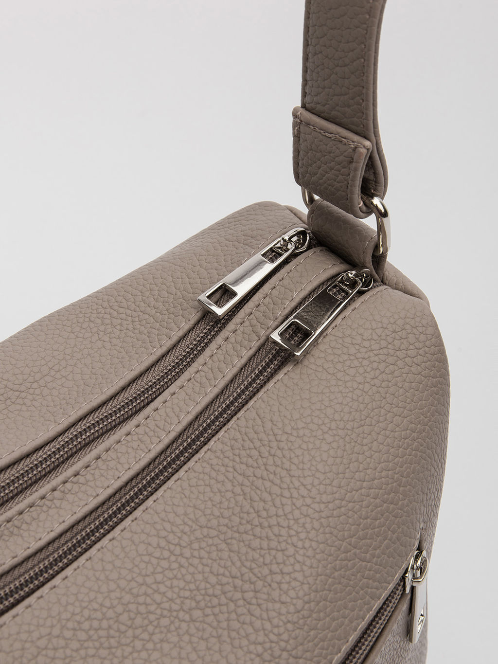 1515 902 52 Сумка женская