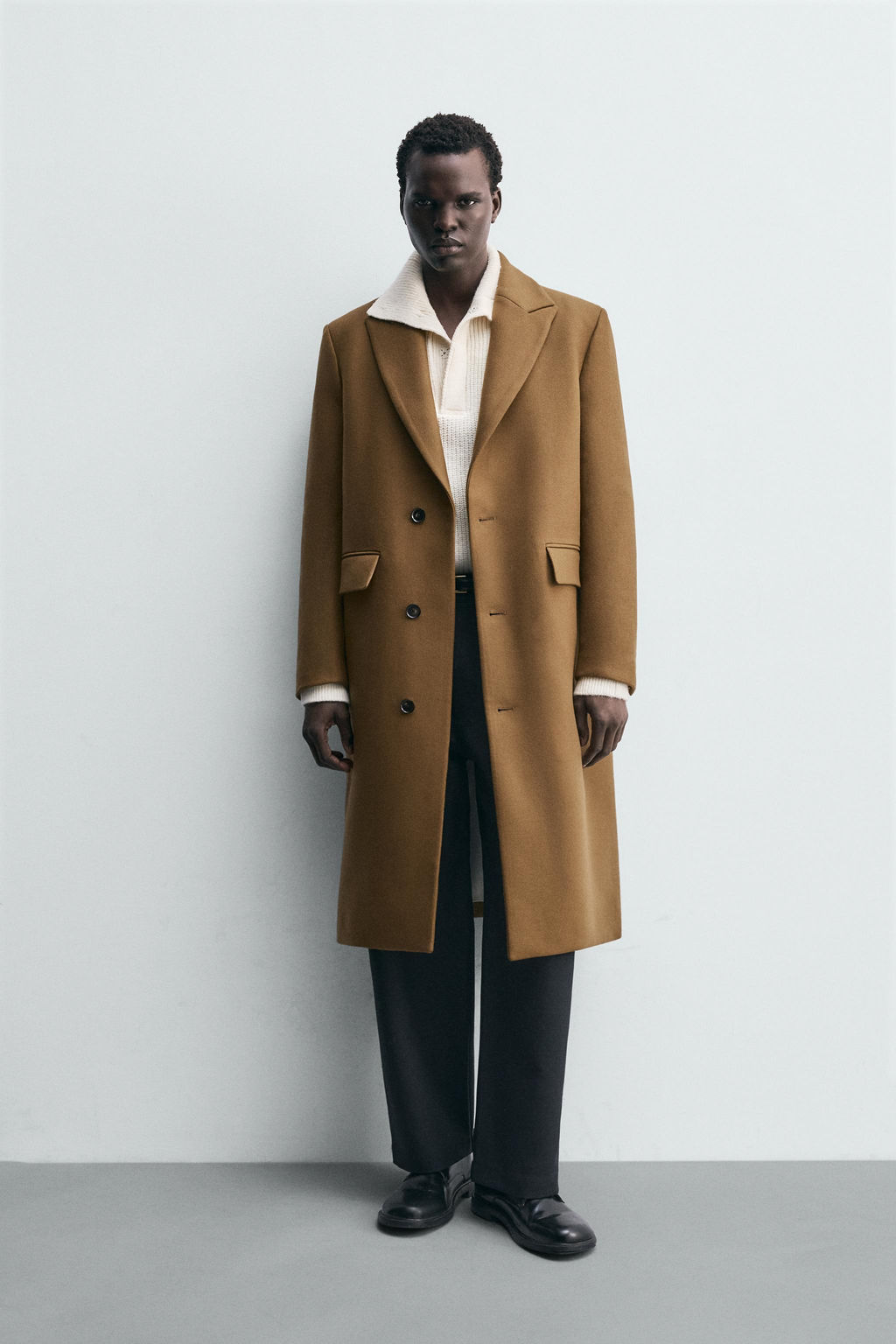 WOOL BLEND STRUCTURED COAT