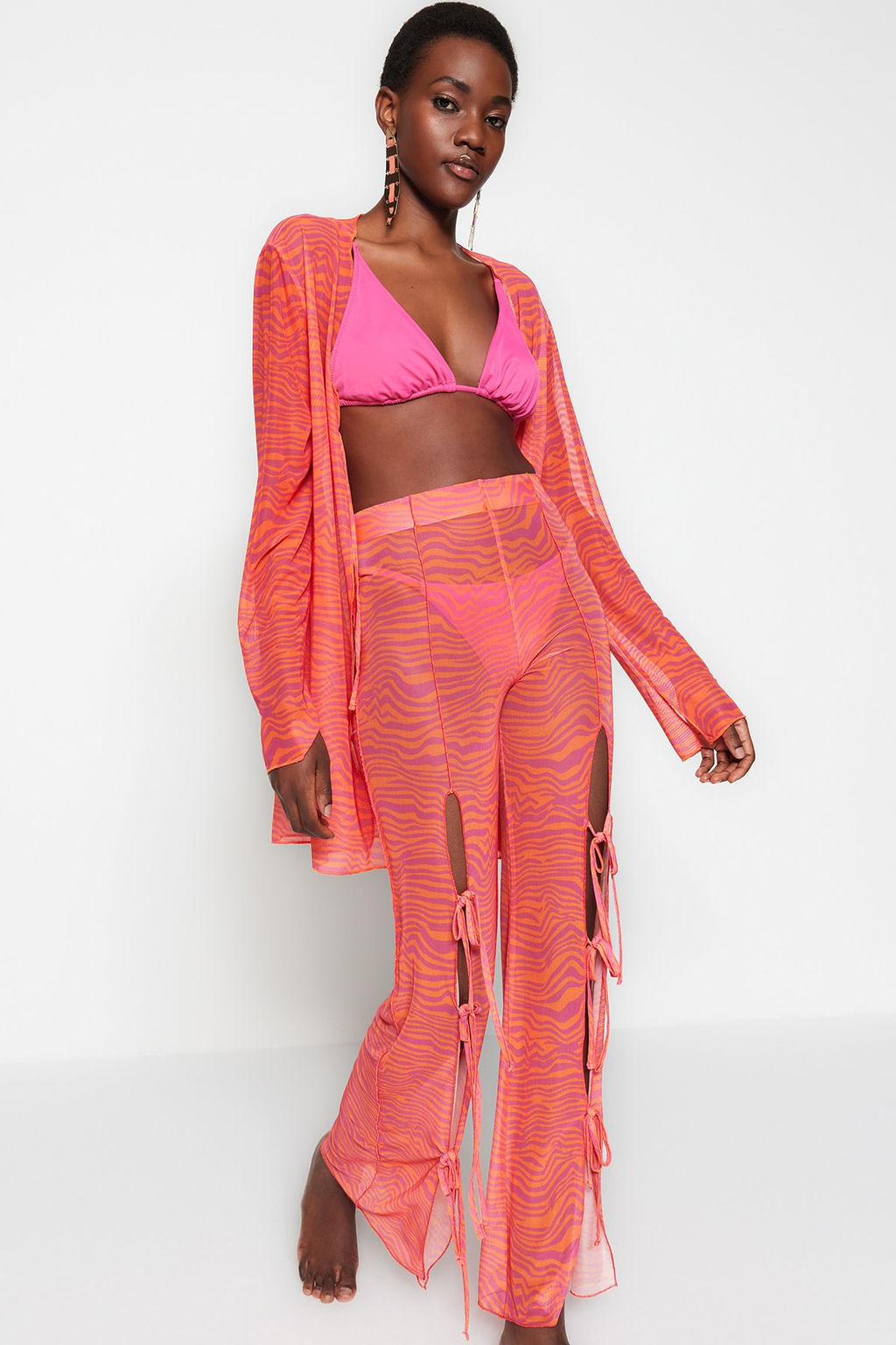 TRENDYOLMILLA Tiger Desenli Dokuma Y?rtmacl? Plaj Pantolon TBESS23PL00003 фото 2