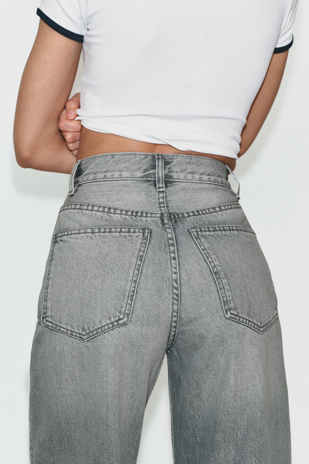 JEANS TRF EXTRA WIDE LEG TIRO ALTO / Gris claro - Zara фото 6