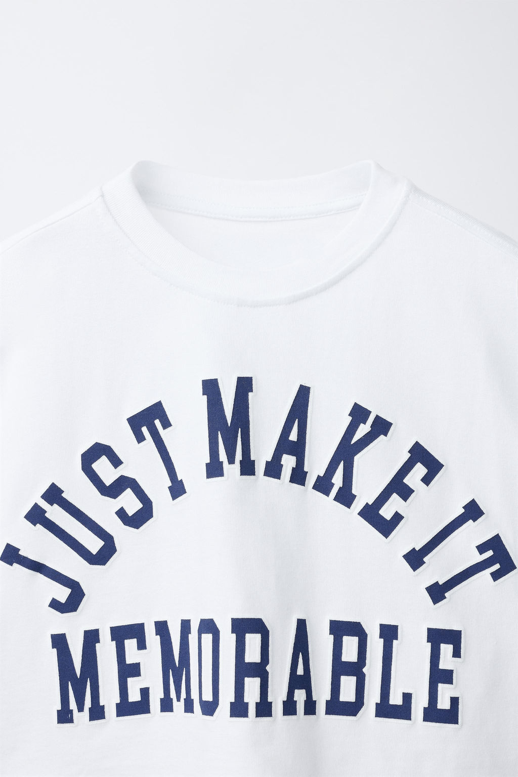 CAMISETA VARSITY TEXTO / Blanco - Zara фото 4