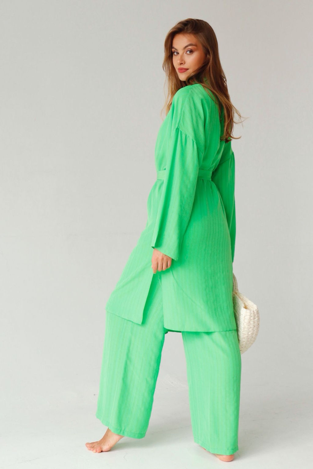 9389 Костюм из кимоно и брюк-палаццо салатовый - Martichelli фото 13