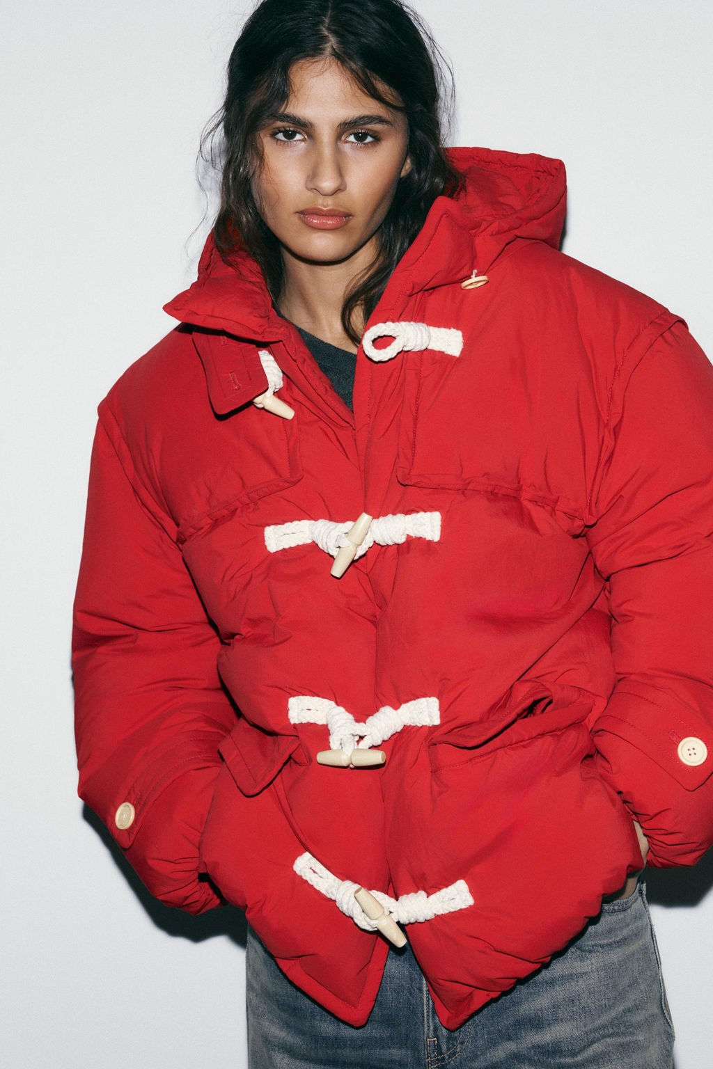 ANORAK CAPUCHA 60% PLUM?N 40% PLUMA ALAMARES / Rojo - Zara фото 2