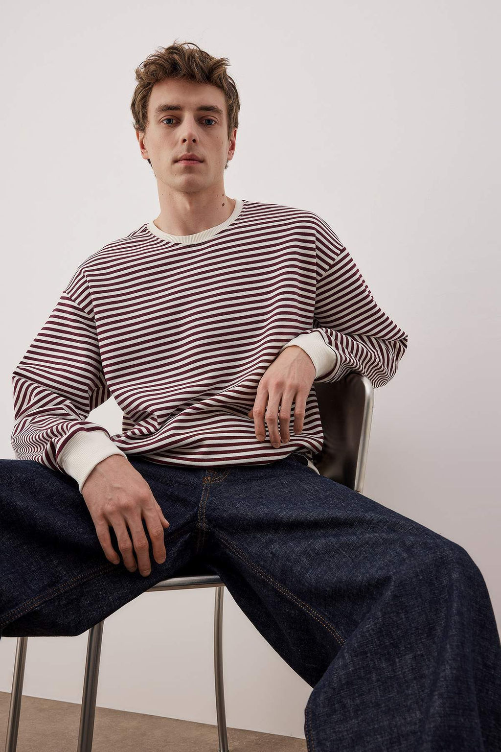 TRENDYOL MAN Siyah Oversize/Genis Kesim Cizgili Ici Polar/S?cak Tutan Sweatshirt TMNAW24SW00065 - Trendyolmilla фото 30