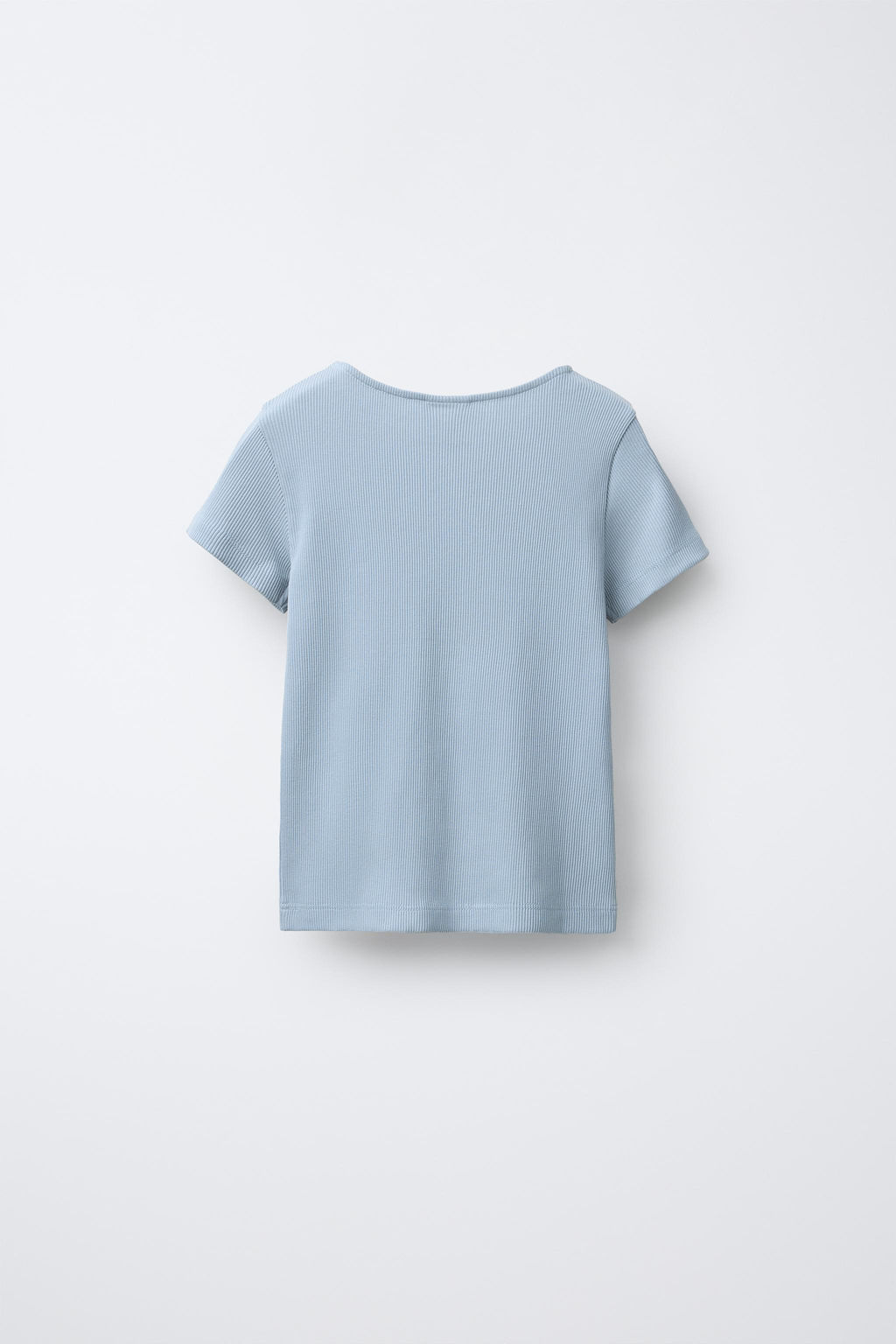 RIBBED T-SHIRT WITH BUTTONS