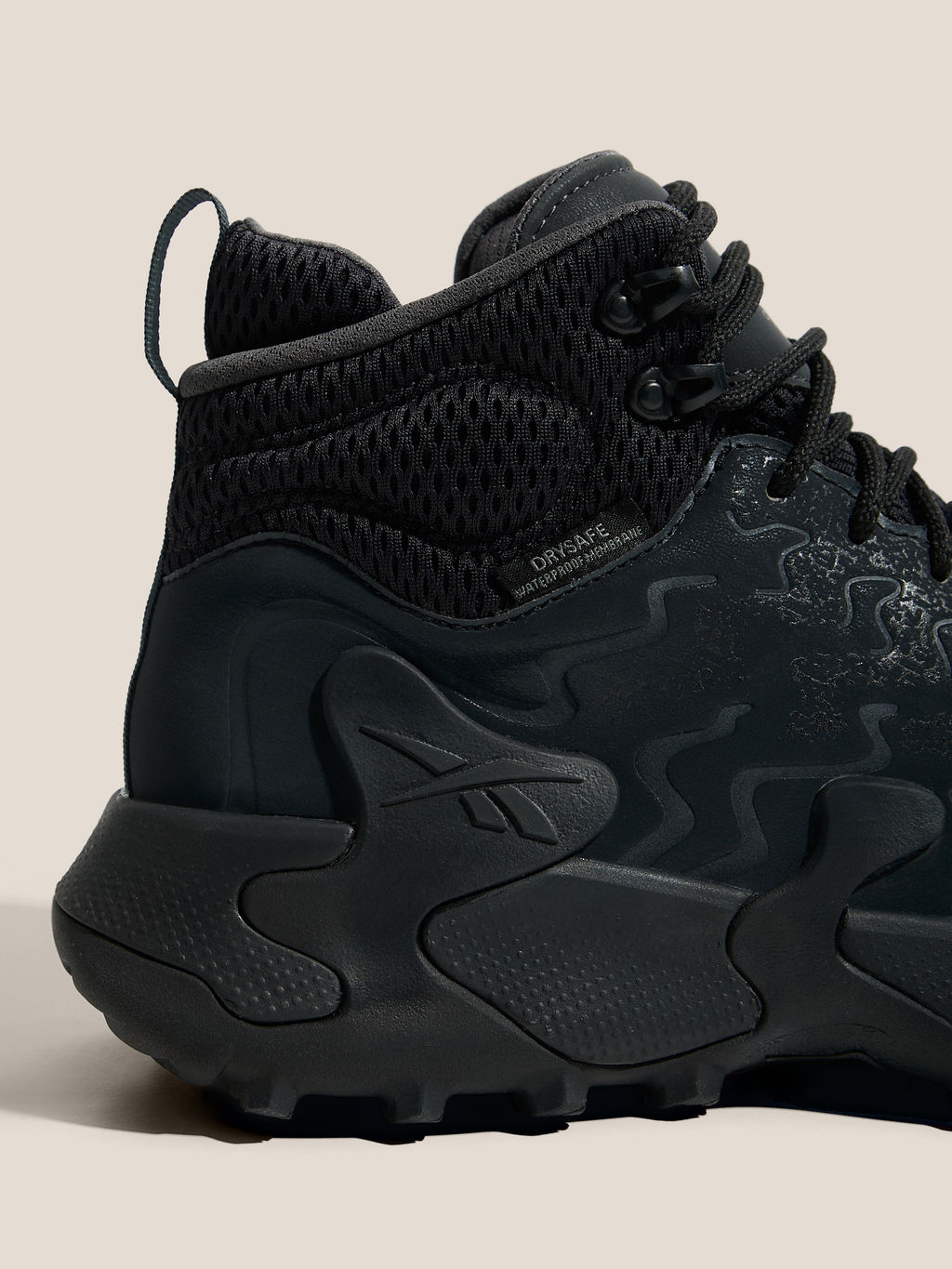 Мужские высокие кроссовки REEBOK KITARI DMX WINTER Артикул 4495849, антрацитовый