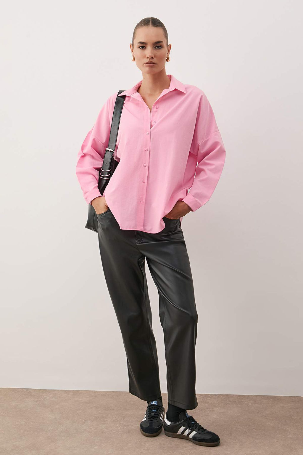 TRENDYOLMILLA Ac?k Mavi Pamuklu Oversize Genis Kal?p Dokuma Gomlek TWOSS22GO0669  фото 34