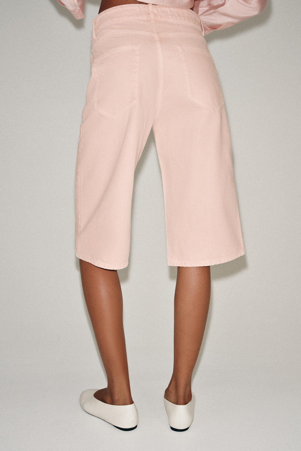 BERMUDA DENIM TIRO MEDIO ZW COLLECTION / Rosa - Zara фото 3