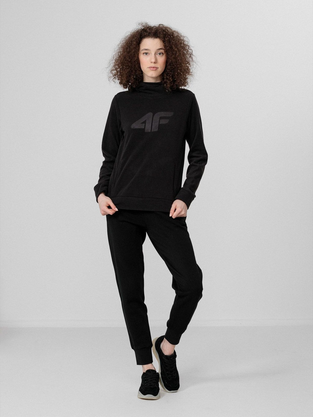 Кофта женская