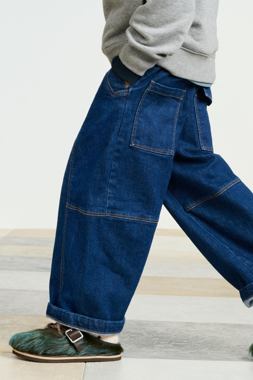 LTHR CLGS 15 - Zara фото 3