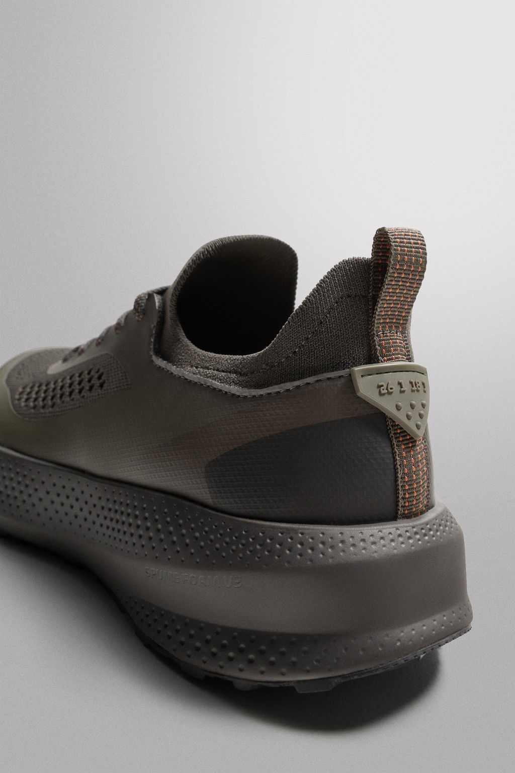 ZAPATILLA DE CORRER / Marr?n - Zara фото 3