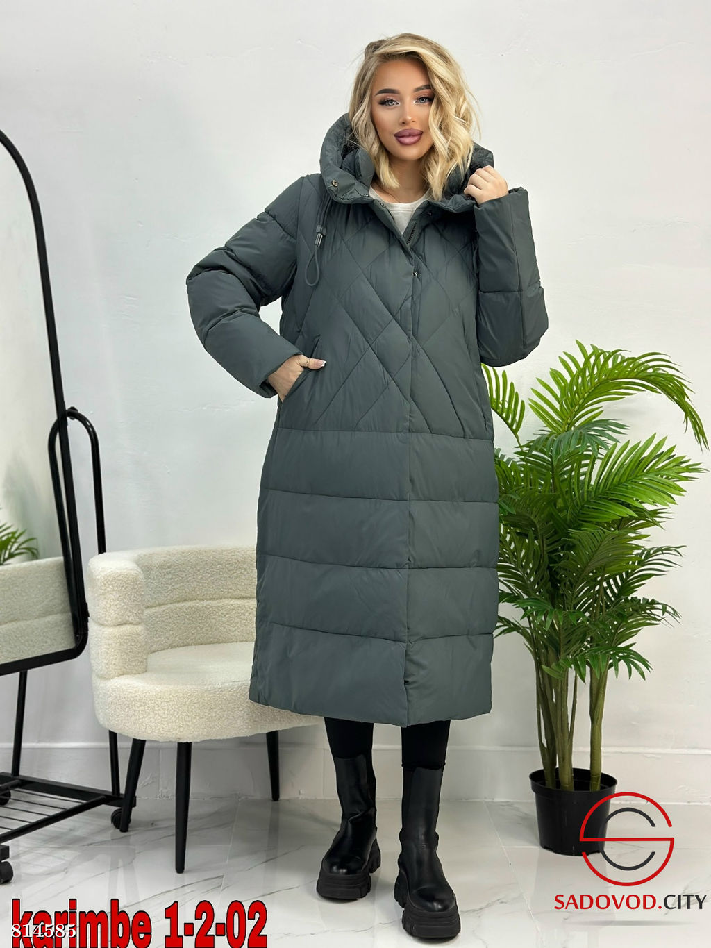 Куртка женская с капюшоном