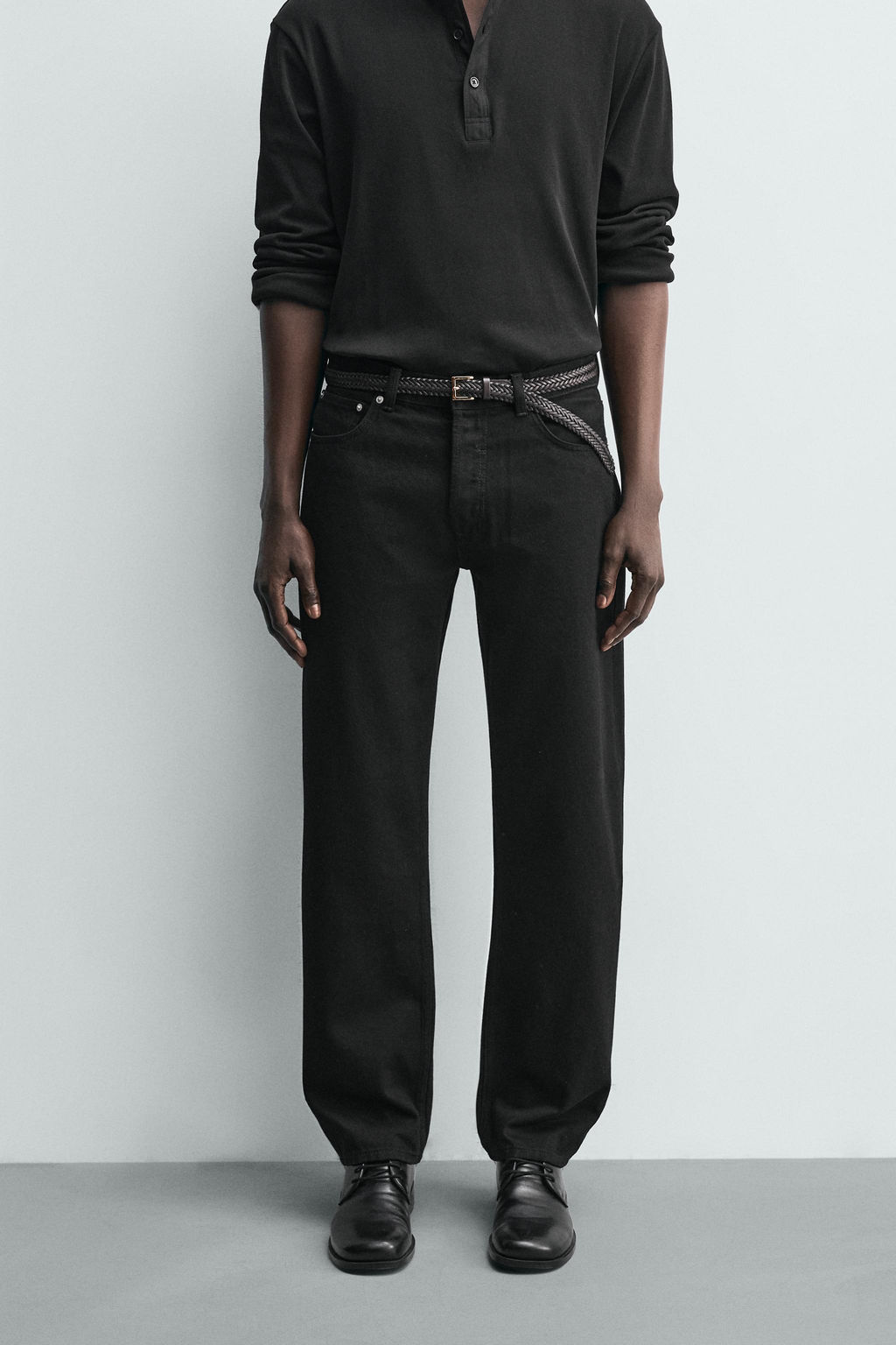 JEANS STRAIGHT FIT / Negro - Zara фото 2
