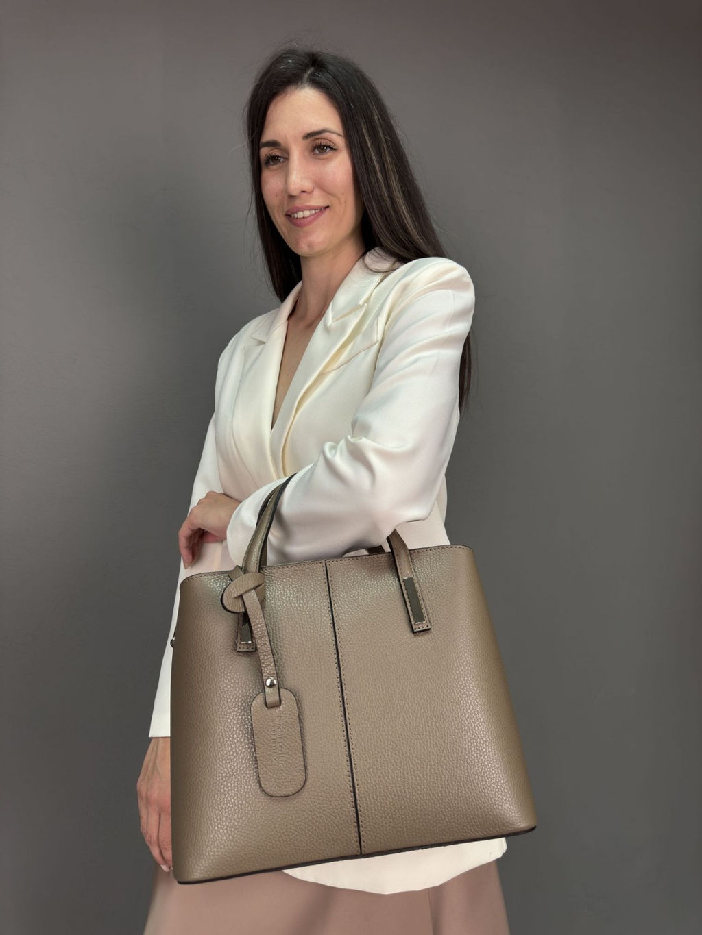 Сумка женская из телячьей кожи