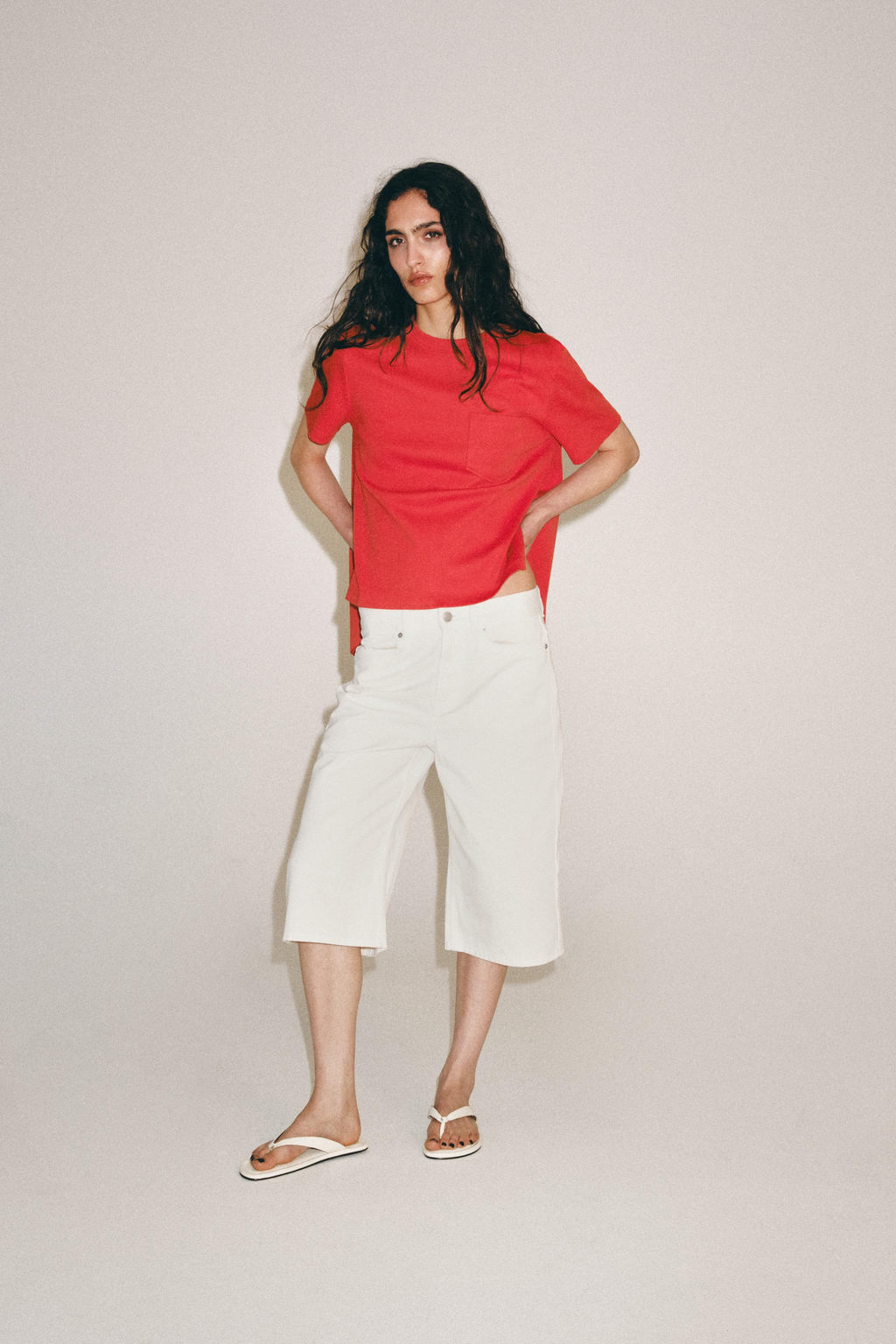 CAMISETA INTERLOCK BOLSILLO / Coral