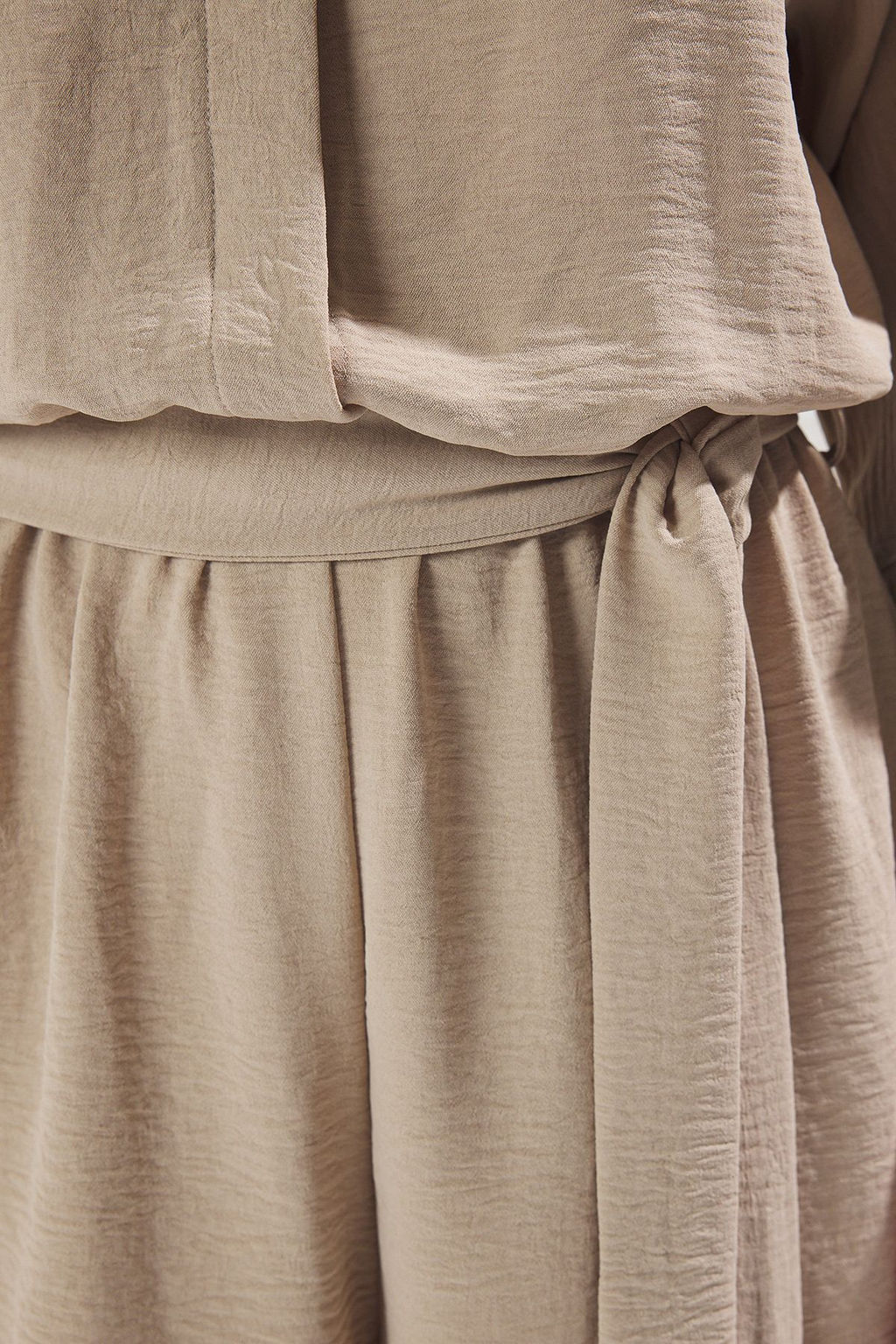 TRENDYOLMILLA Bej Duz Kruvaze K?sa Dokuma Tulum TWOSS25TU00062  фото 3