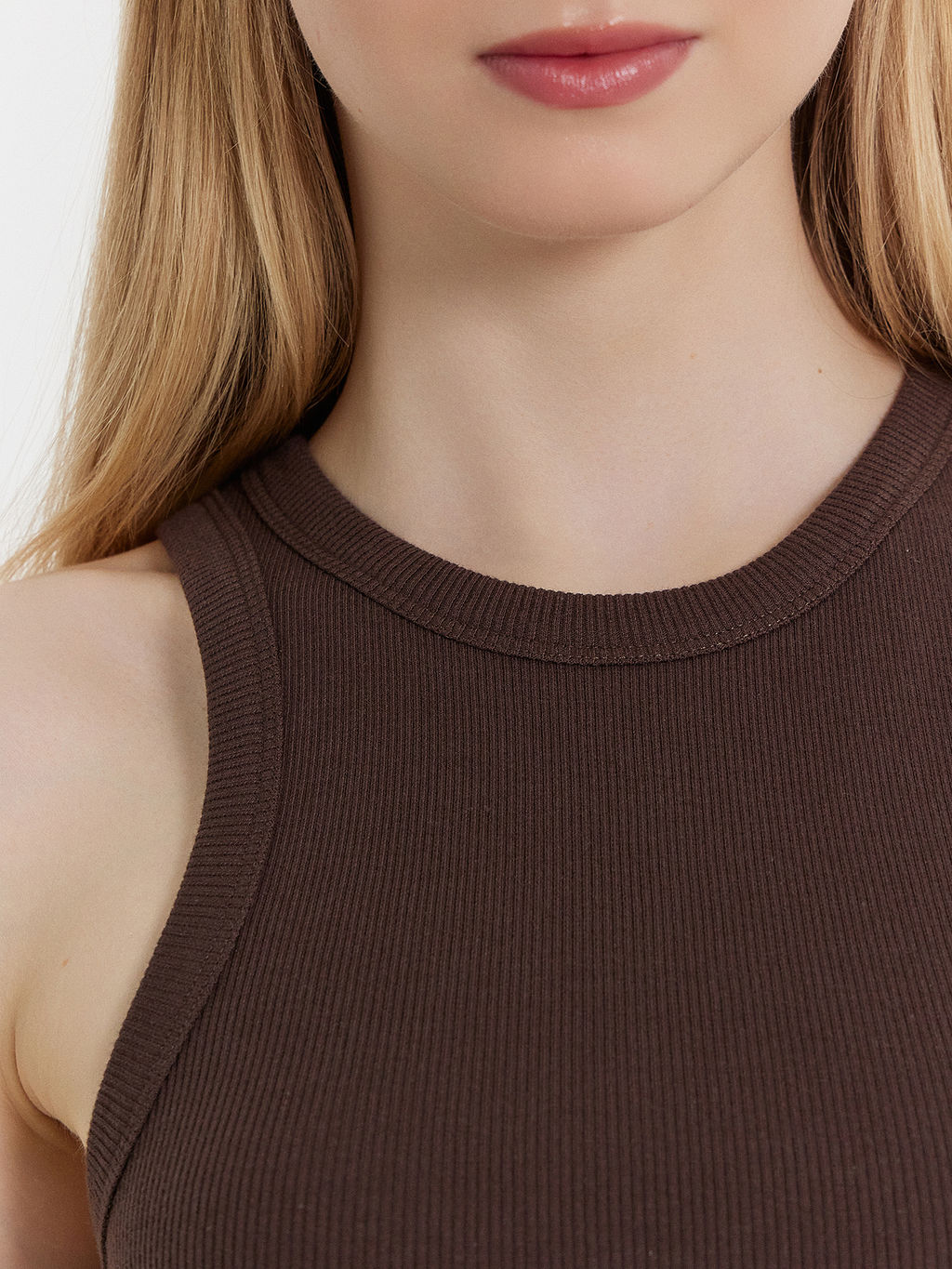 Топ женский коричневый