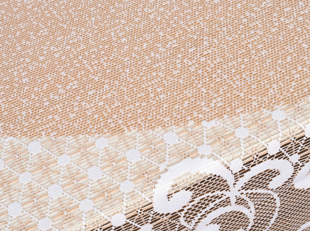 Скатерть декоративная Д235А 150 беж. с белым 2.45 м*1.55 м рис. Д235А