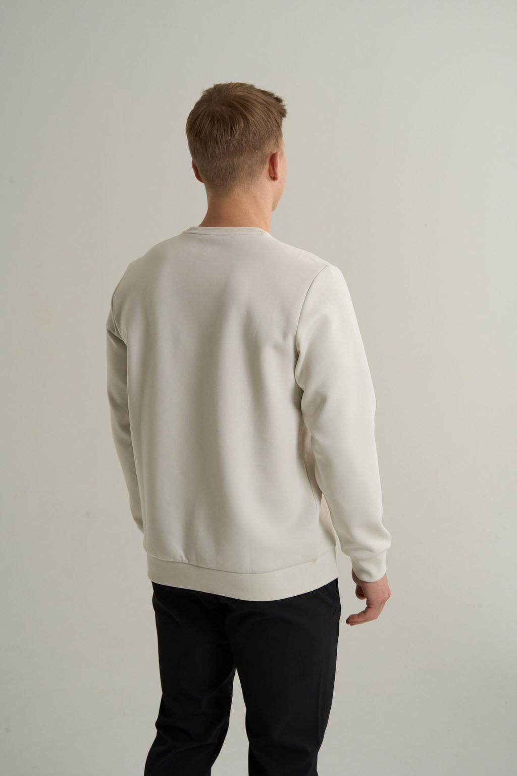 Свитшот Серый ANTA TRN Sweatshirt фото 3