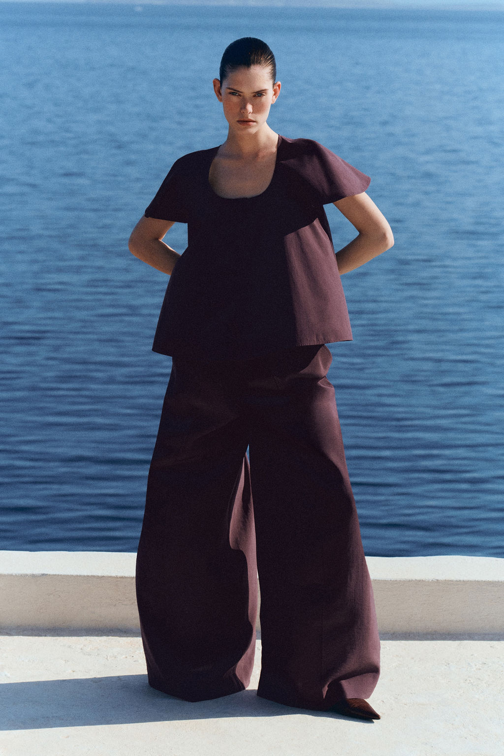PANTAL?N WIDE LEG DE MODAL PINZAS
