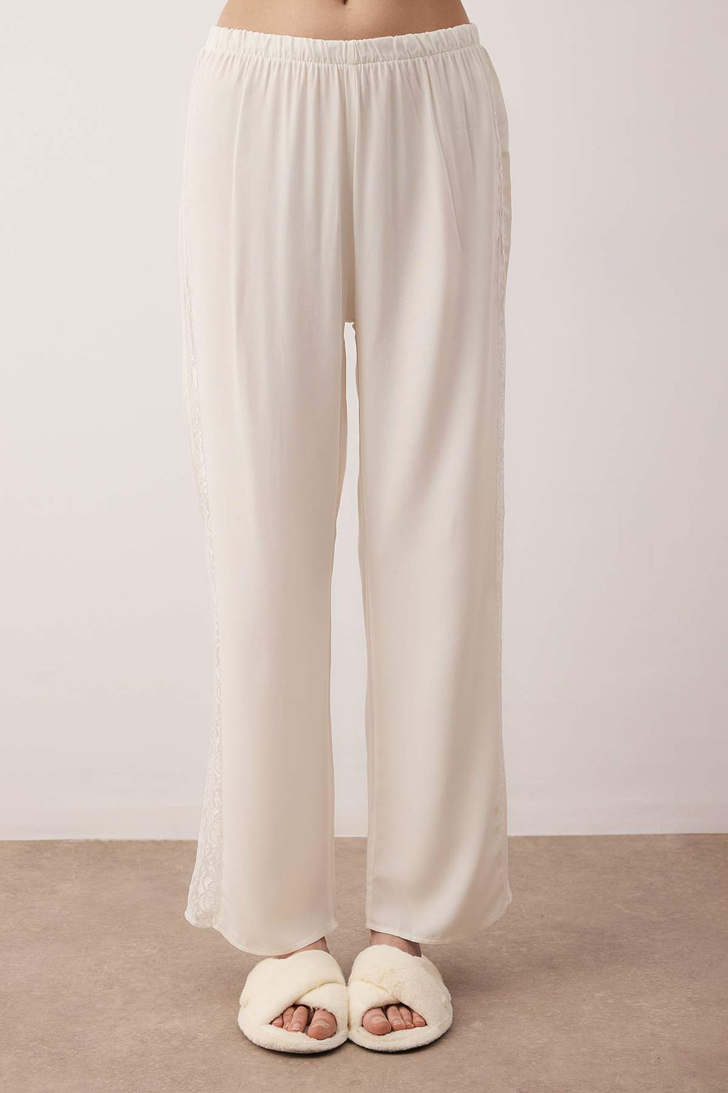 Ekru Duz Shally Dokuma Pijama Tak?m? THMAW26PT00103 - Trendyolmilla фото 3