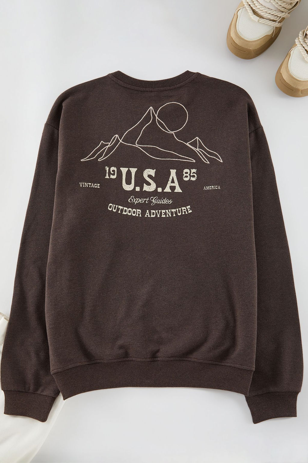 Tas Oversize/Genis Kesim Bask? ve Nak?sl? Ici Polarl? Sweatshirt TMNAW25SW00153 - Trendyolmilla фото 6