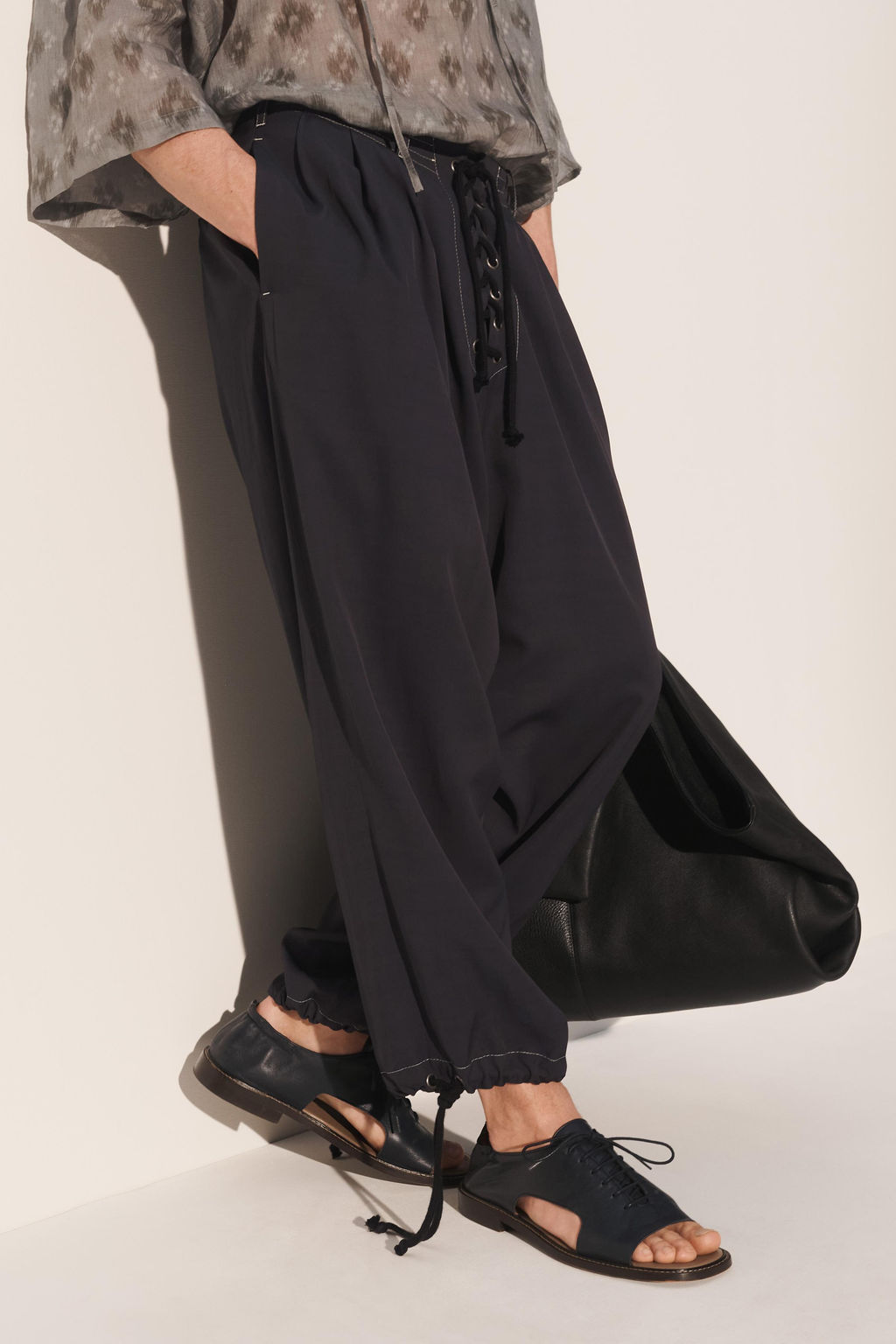 PANTAL?N FLUIDO CORDONES / Marino oscuro - Zara фото 3