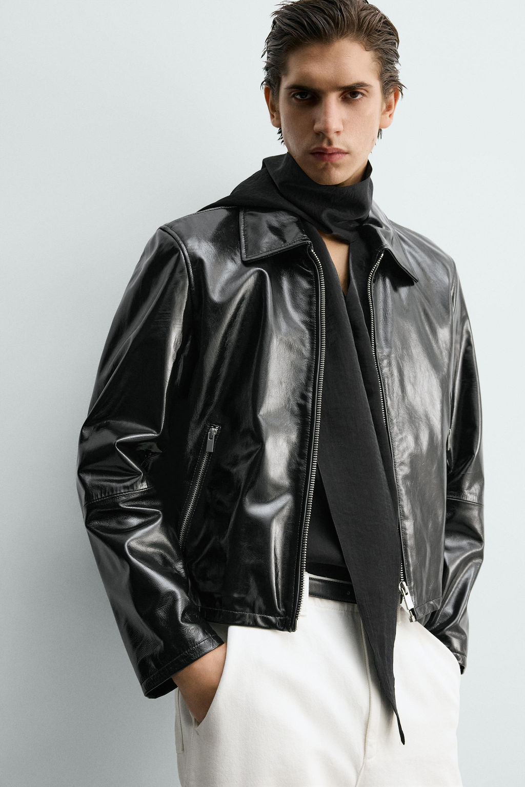 SHINY FINISH LEATHER JACKET - Zara фото 5