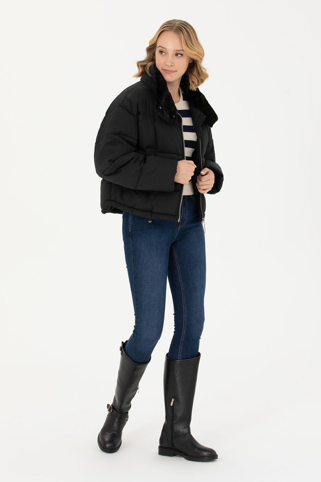 Женское черное пальто Неожиданная скидка в корзине