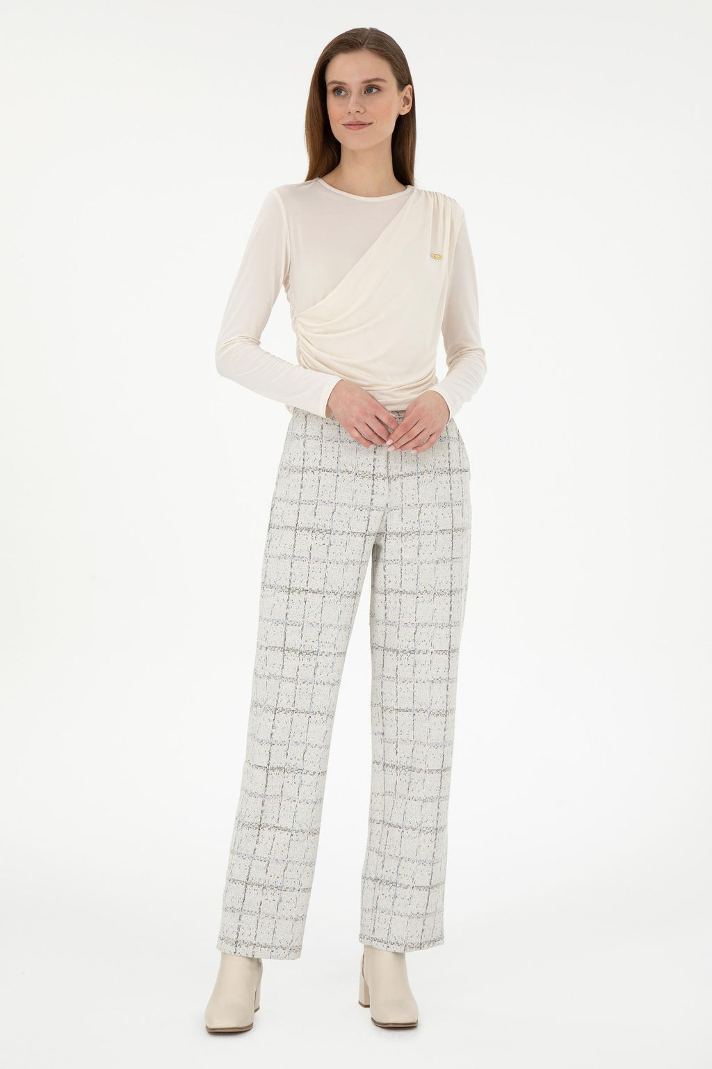 Женский кремовый свитшот Неожиданная скидка в корзине - U.s. polo assn фото 4