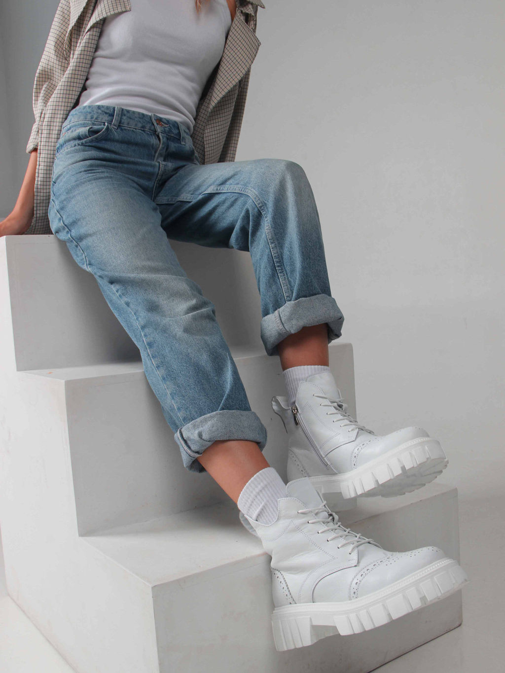 Ботинки 338.21153w. Белый/Байка