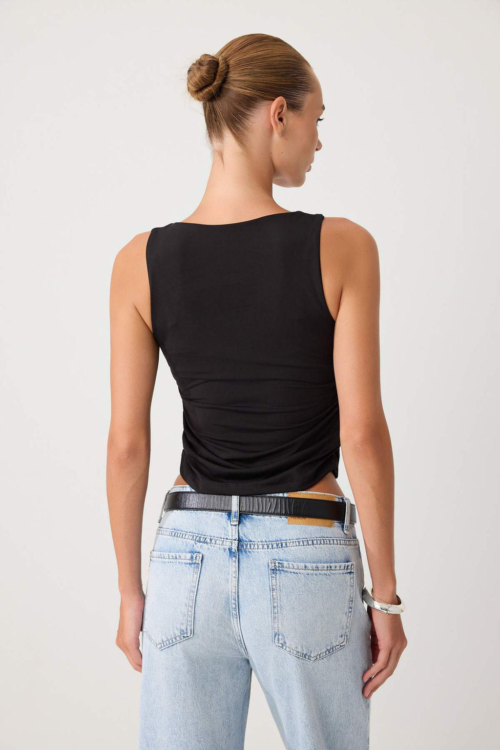 Siyah-Beyaz-Lacivert 3l_ Fitted/V_cuda Oturan Kal_n Ask_l_ Esnek _rme Atlet TWOSS26AL00137 - Trendyolmilla фото 3