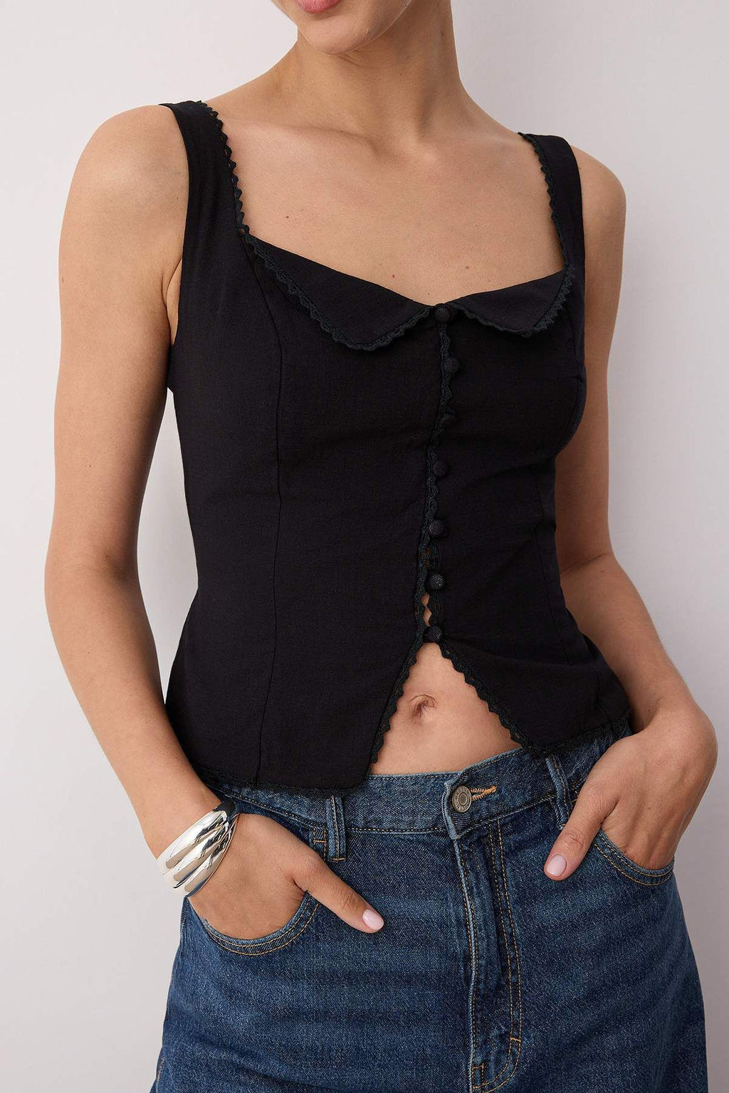 Trendyolmilla Ekru Fitted Arkadan Baglamal? Ask?l? Dokuma Bluz TWOSS25BZ00553 фото 3