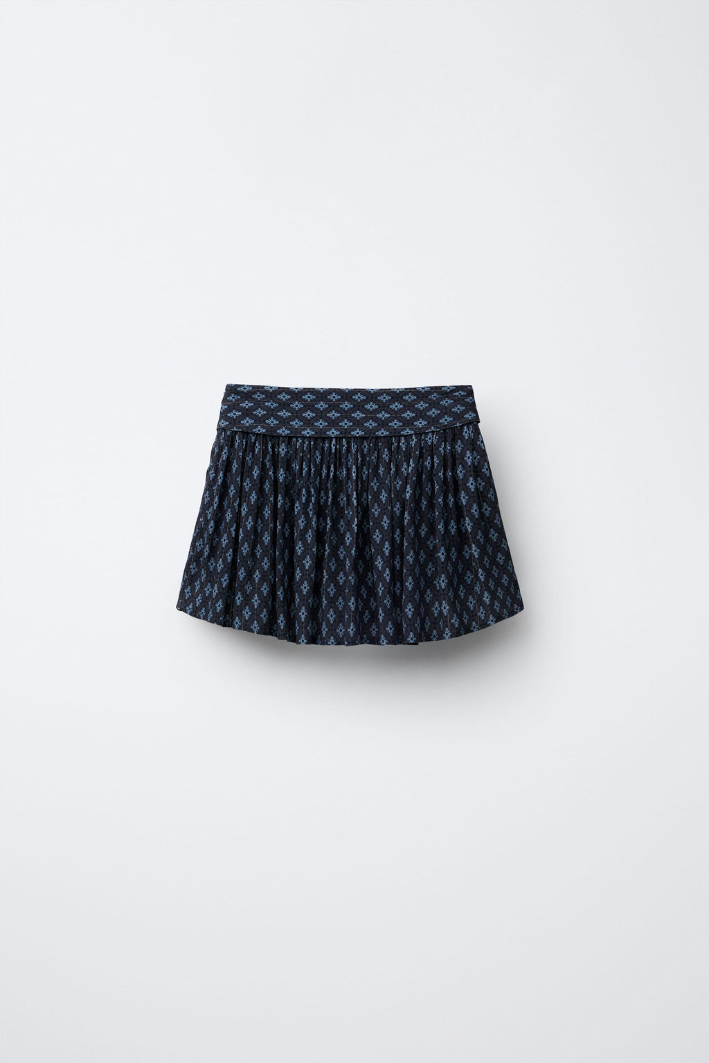 BERMUDA SKORT WITH SHINY FLORAL PRINT - Zara фото 2
