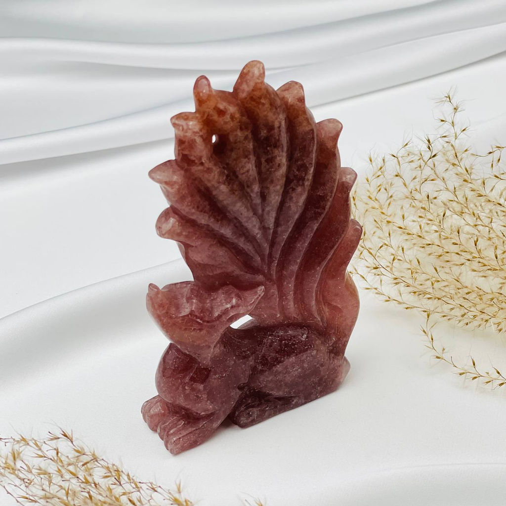 Лиса "Кицунэ" из Клубничного Кварца