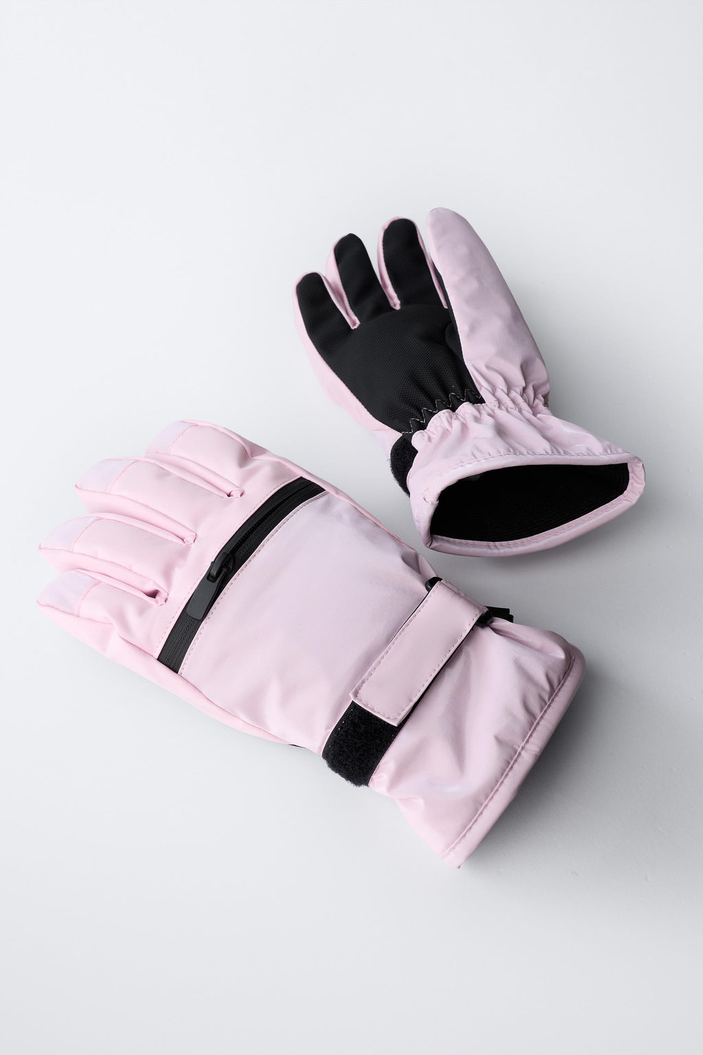 WINDPROOF RUBBERISED GLOVES SKI COLLECTION - Zara фото 6