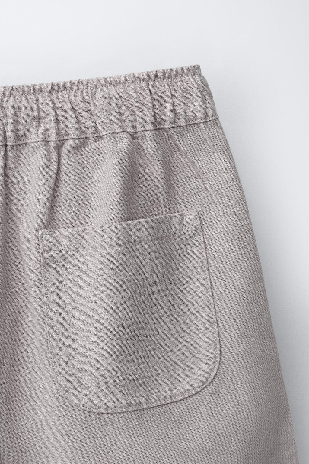 BERMUDA CON LINO Y ALGOD?N / Piedra - Zara фото 4