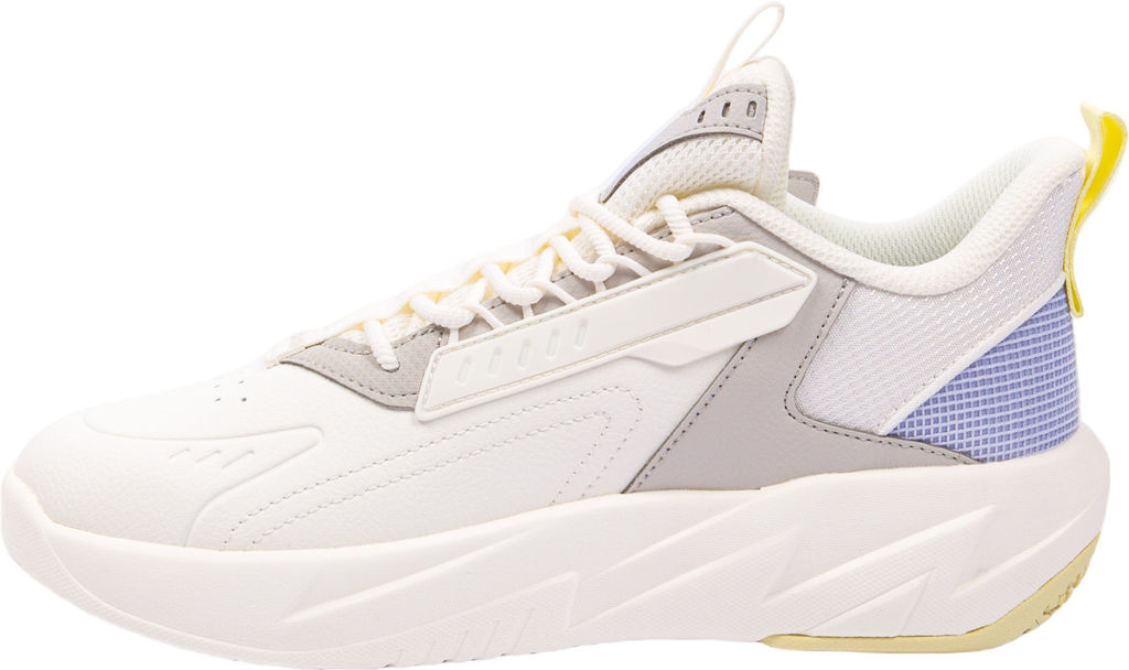 Кроссовки женские