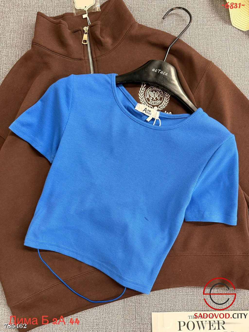 Женская укороченная майка - Bruno фото 10