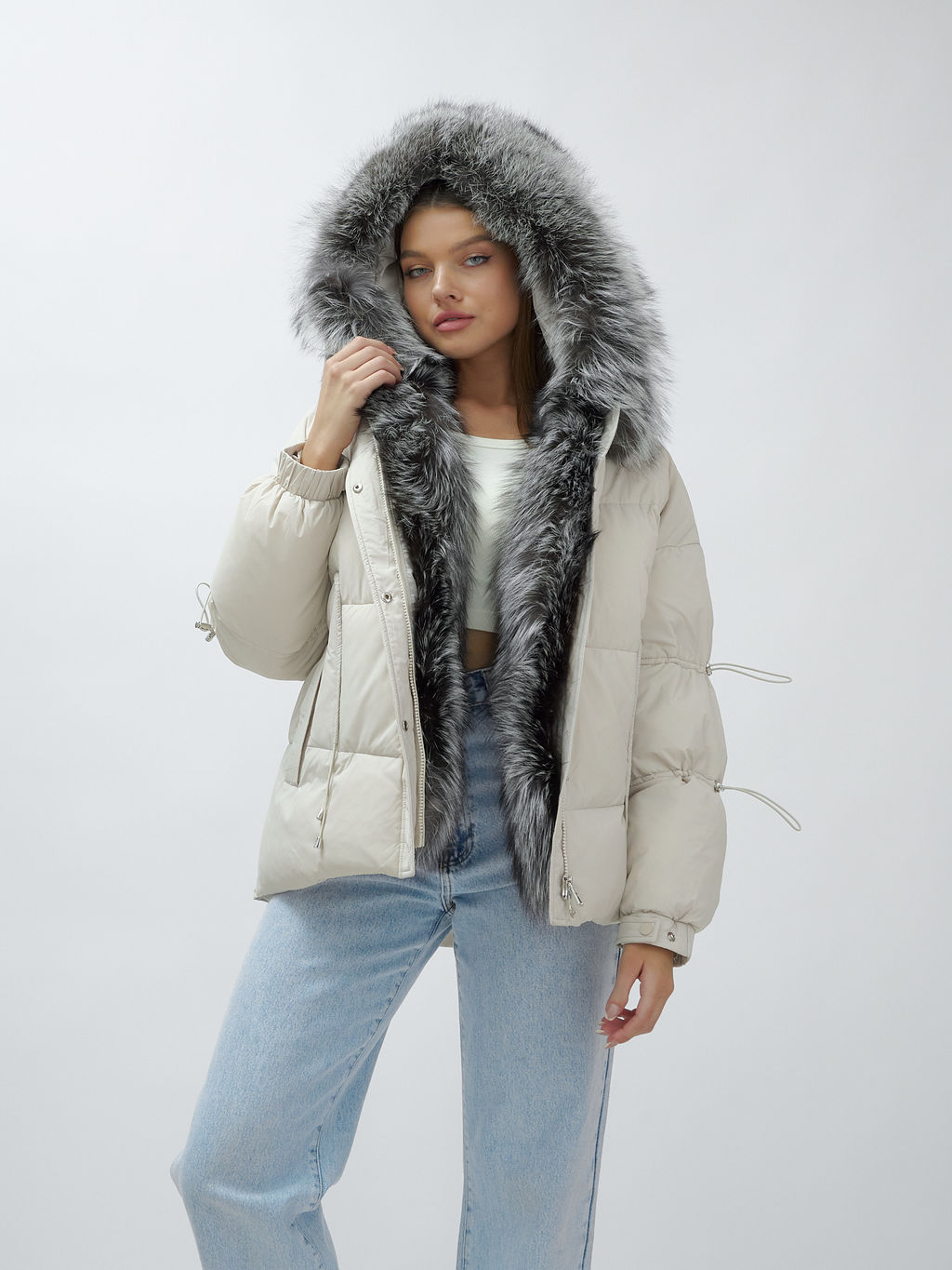 с чернобуркой ПРЕМИУМ класса Полупальто куртка зимняя коричневого цвета  бежевого цвета - Mtforce фото 6