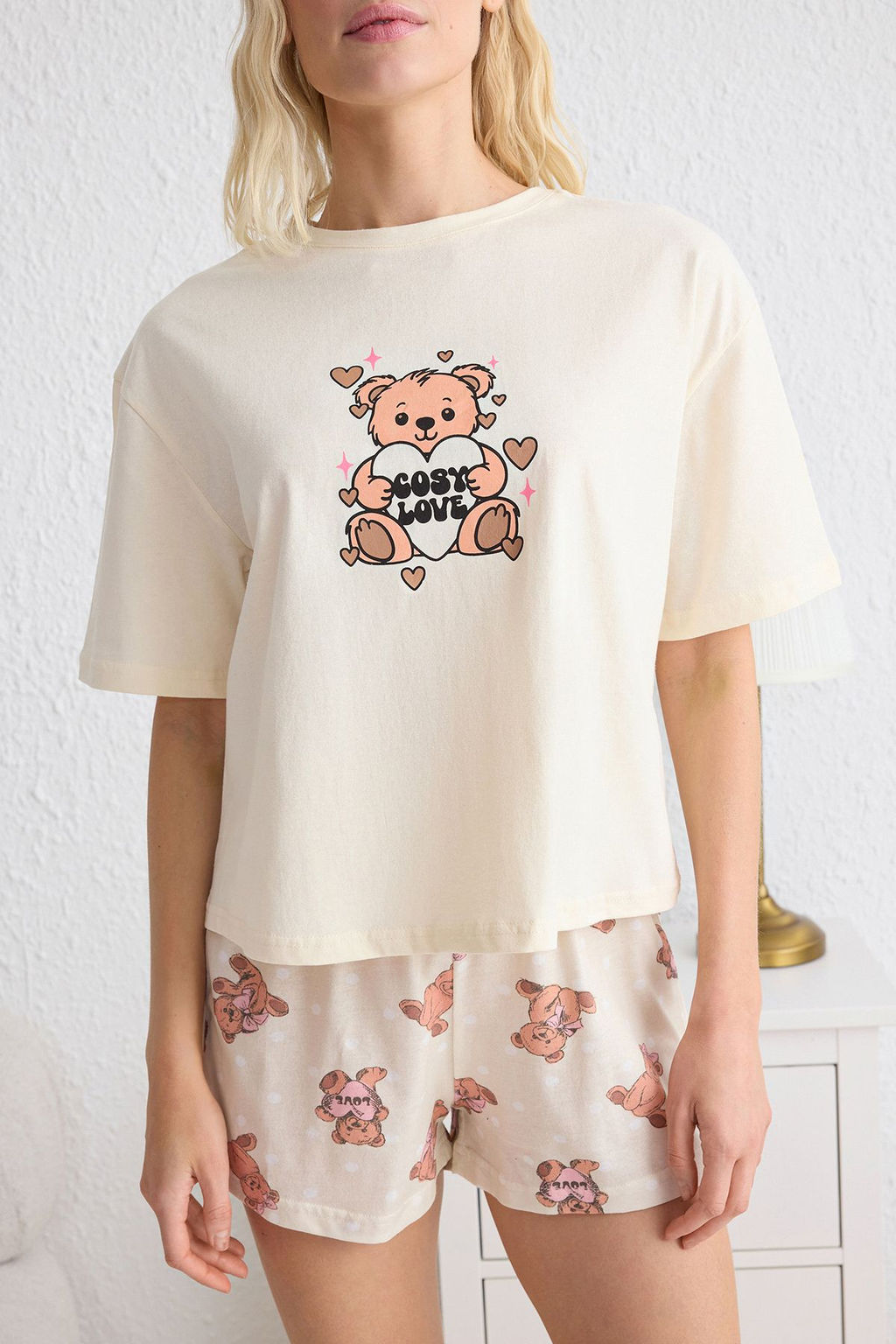 Trendyolmilla Pembe %100 Pamuklu Ay?c?kl? ve Puantiyeli Uyku Bantl? Sortlu Orme Pijama Tak?m? THMSS25PT00096  фото 11