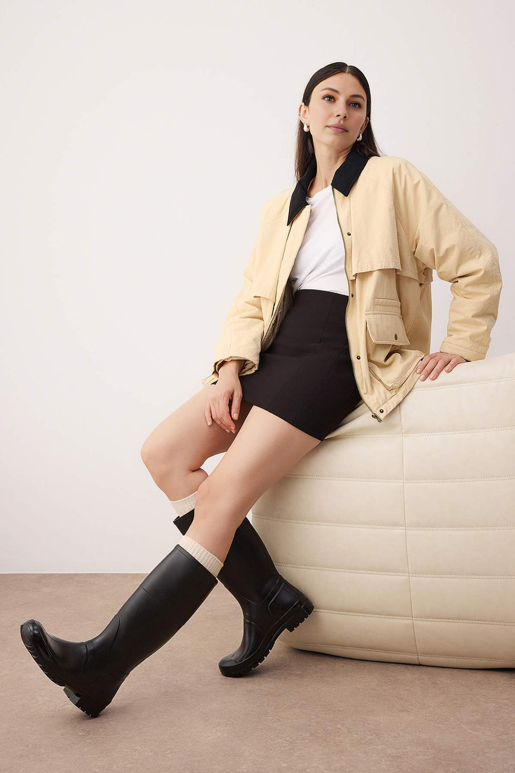 Siyah T?rt?kl? Duz Topuklu Kad?n Yagmur Cizmesi
TAKAW26CZ00005 - Trendyolmilla фото 2