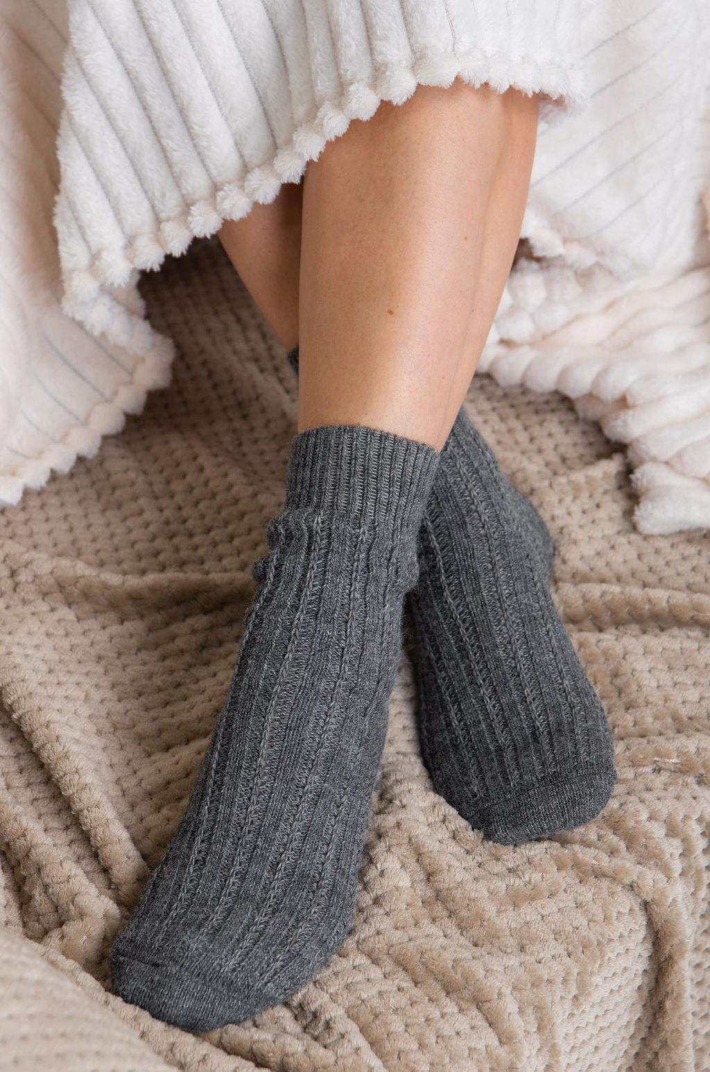 Женские шерстяные носки Happyfox