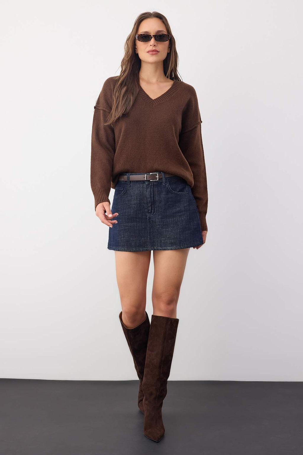 Wardrobe Essentials Kahverengi Yunlu Premium IplikBasic Genis Kal?p Triko Kazak | TWOAW26KZ00068 - Trendyolmilla фото 2