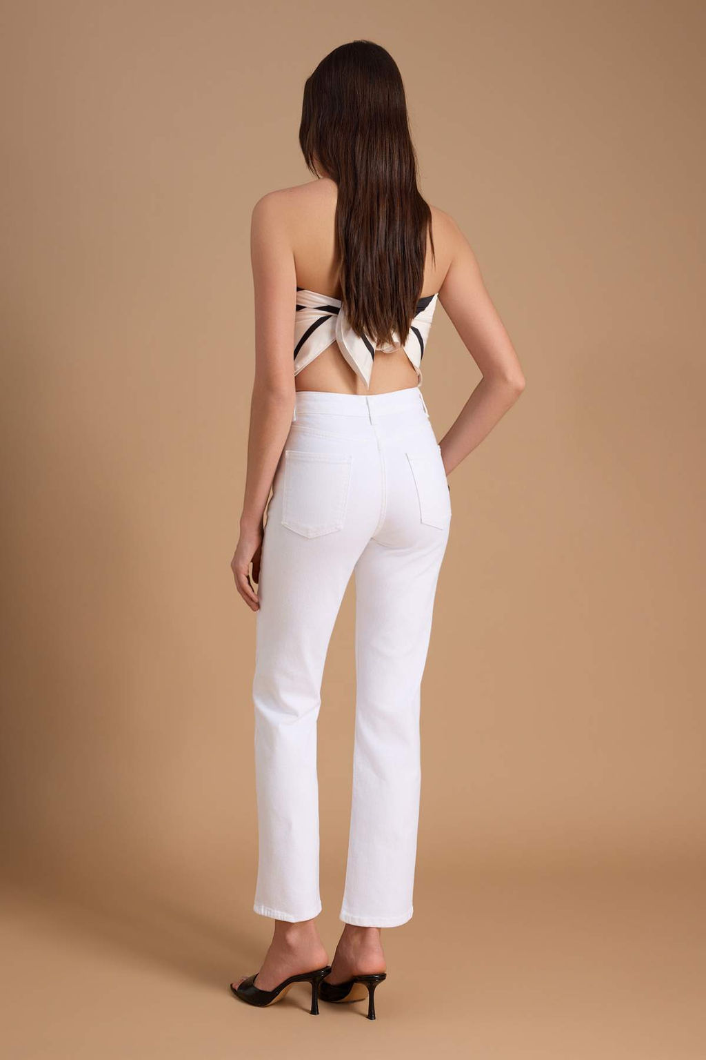 Beyaz Yuksek Bel Orta Esnek Straight Duz Kesim Jeans TWOSS26JE00215 - Trendyolmilla фото 6