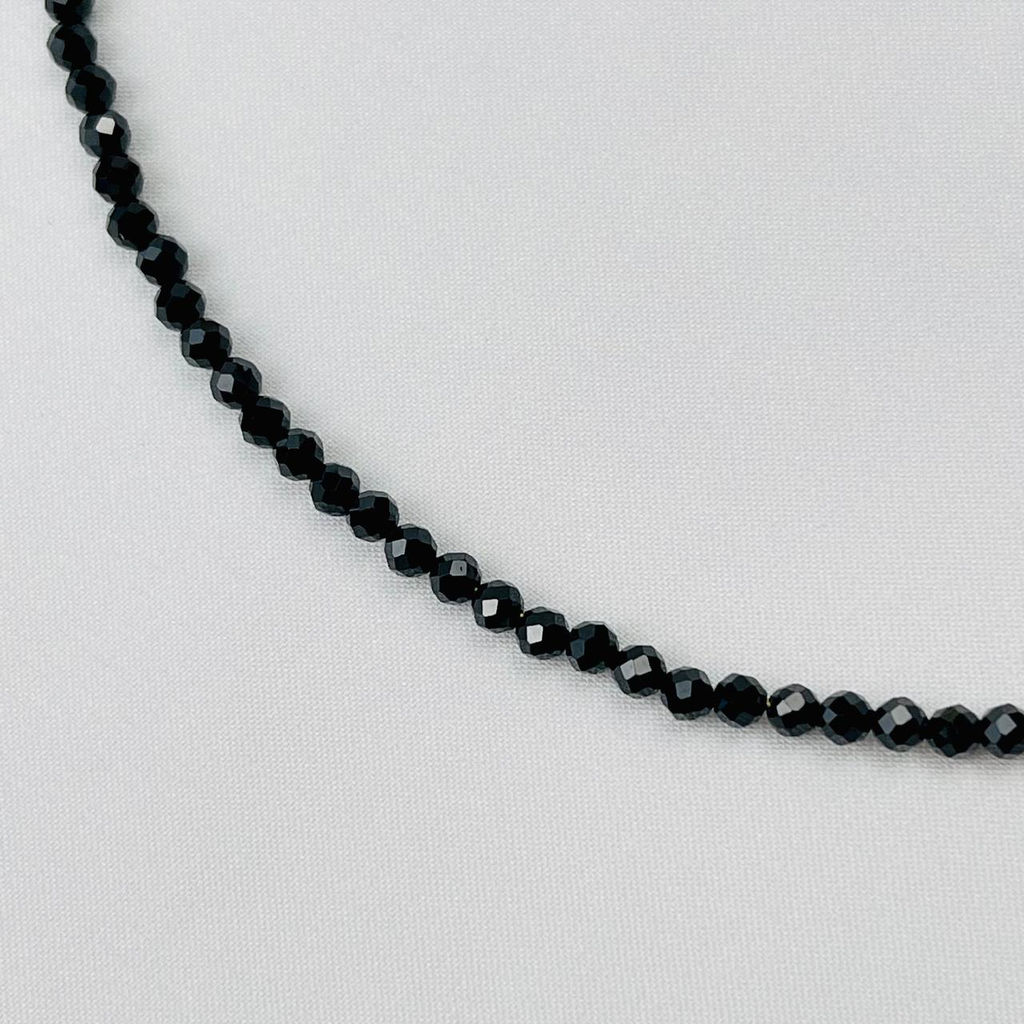 Бусы-Чокер из камня Шпинель 42 см +