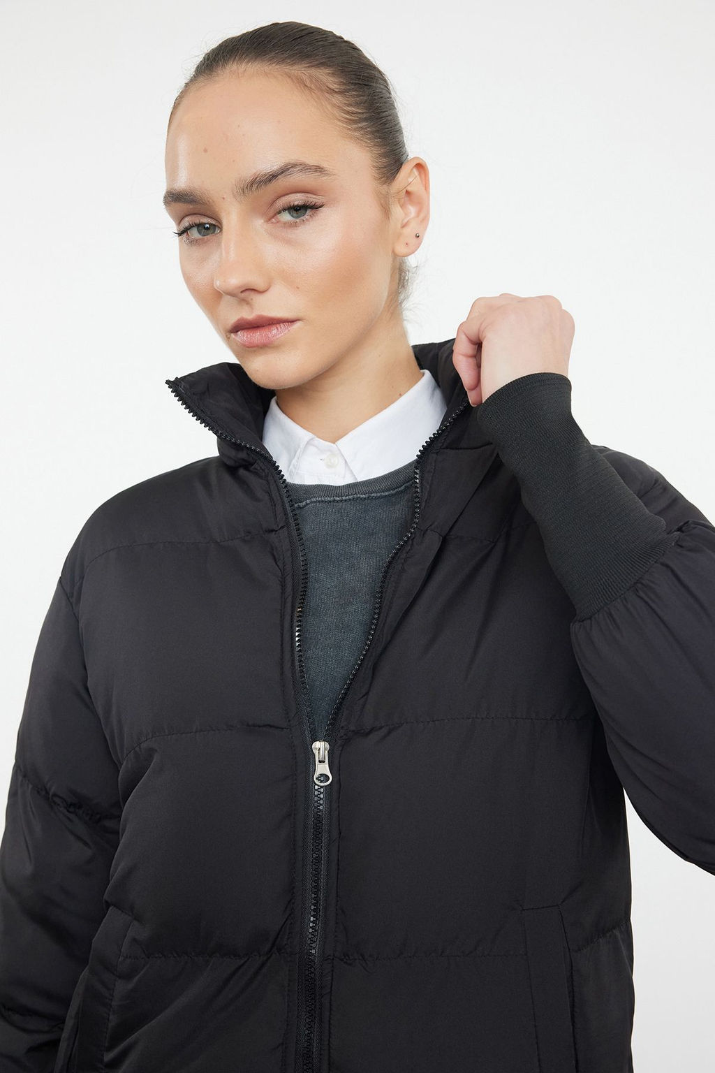 Siyah Ribana Kollu Su Itici Sisme Mont TWOAW22MO0002